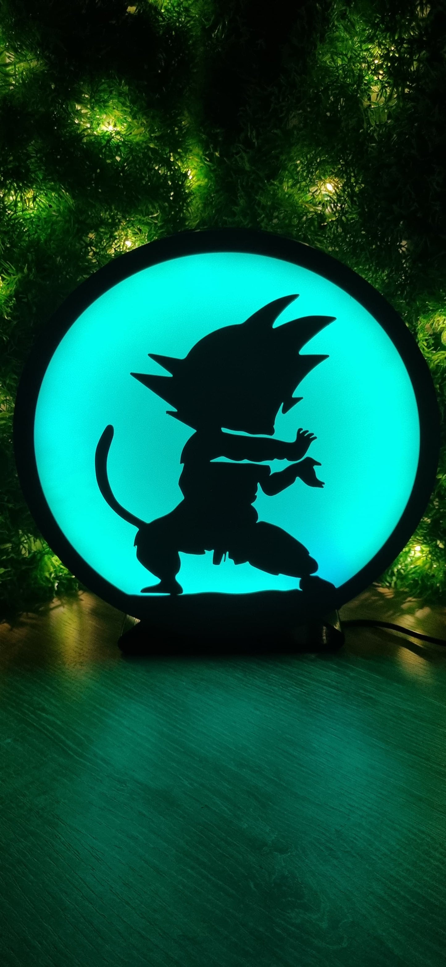 Caja de Luz Goku
