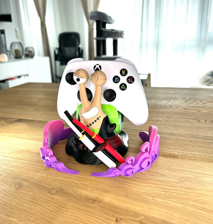 Soporte Mando Xbox PS4 PS5 Caracol Zoro (One Piece)